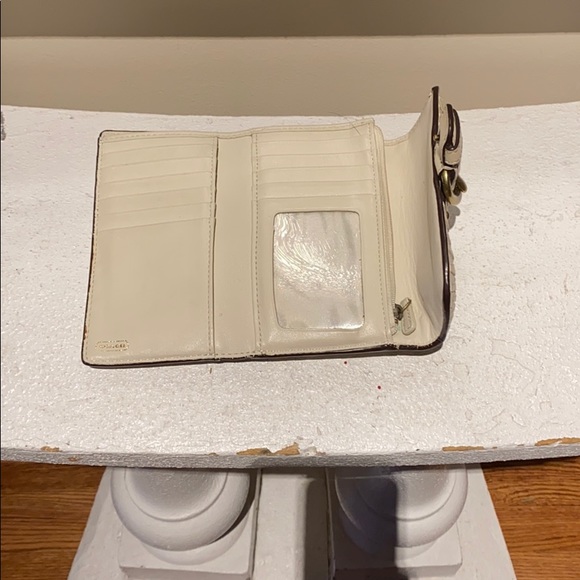 Coach wallet - Picture 2 of 2